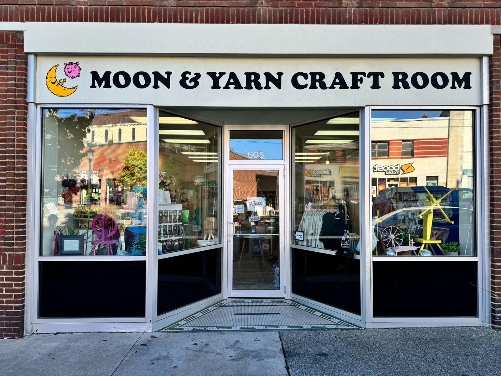 Moon and Yarn store front